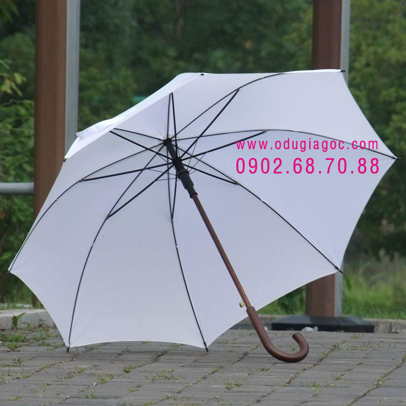 Độc lạ ô che mưa không cần tay cầm - Chiếc ô rảnh tay mang tên Nubrella